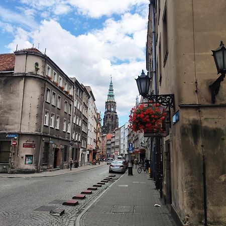 Centrum Apartament Old Town Świdnica Exteriér fotografie